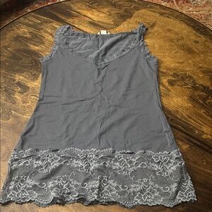 Sundance Lace trim Stretch Tank